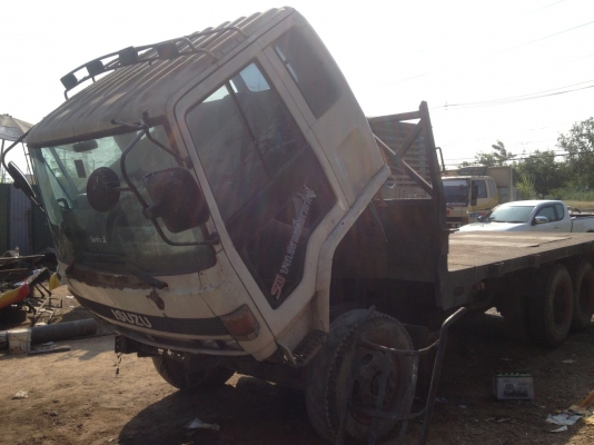 อีซูซุ JCM 10 ล้อ 2 เพลา หัว Rocky พื้นเรียบ ไม่มีเอกสารโอน เอาไปทำอะไหล่