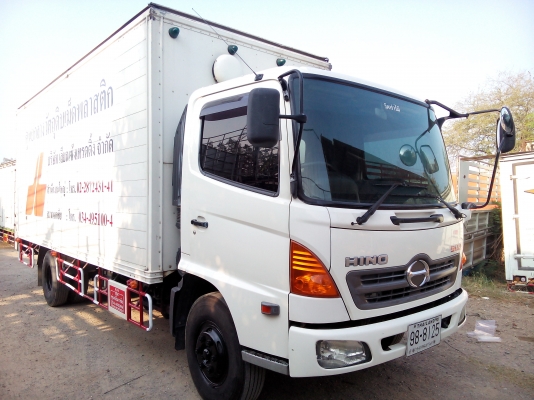 6 ล้อกลาง *Euro.3* HINO ซีรีย์500 FC9J 150 แรงม้า *คอมมอนเรว* ยาว 5.50 ม.* รถสวยเดิม+สวยจริง *รถห้างแท้*  มีเล่มพร้อมโอน *