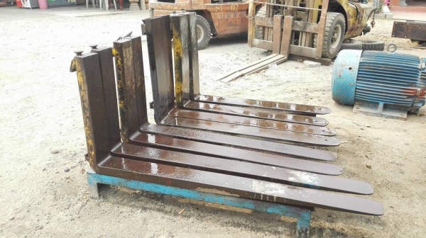 งาโฟล์คลิฟ สวยๆพร้อมใช้งาน มี 4 คู่ โทร 089-2499-123 // 088-505-3424 จัดส่งทั่วประเทศ!!