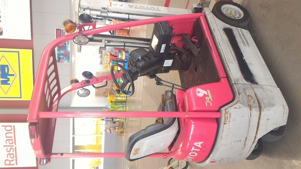 ขายโฟล์กลิฟท์ไฟฟ้า TOYOTA 3FBKL9 เก่านอก ราคาถูก