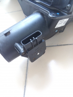 กล่อง ECU พร้อม กรอบพลาสติก มาสด้า 3 ปี 2012 (โฉมก่อนสกายแอ็คทีฟ) กล่อง ECU พร้อม กรอบพลาสติก มาสด้า 3 ปี 2012 (โฉมก่อนสกายแอ็คทีฟ)