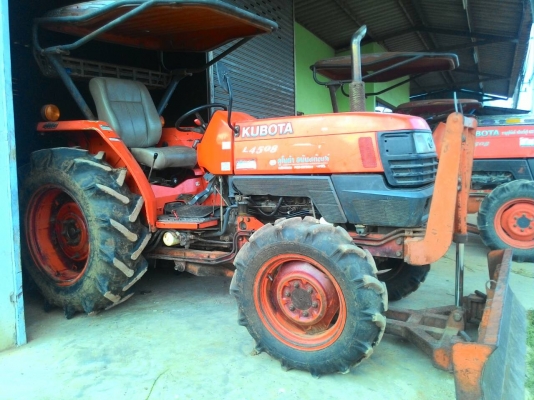 ขายรถไถ KUBOTA L4508 พร้อมดันหน้า ราคา 215,000 อ.แกลง ระยอง  มีรถขนส่งบริการทั่วไทย DC Tracto Rayong 0818618678,0899347475 id line=0818618678 id line=carbonthai