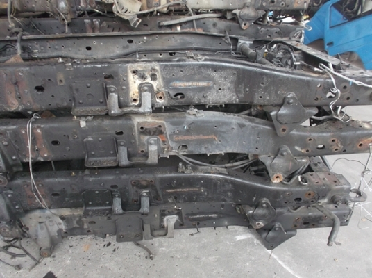 ขายแชสซี NPR 115 แรง ของนอกสวยมากๆ ยาว5-6เมตร มีหลายตัว ขายแชสซี NPR 115 แรง ของนอกสวยมากๆ ยาว5-6เมตร มีหลายตัว