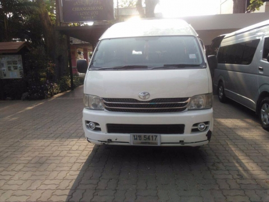 ขายรถตู้ โตโยต้า คอมมูเตอร์ สีขาว ปี 50 เครื่องดีเซล 2500 ซีซี