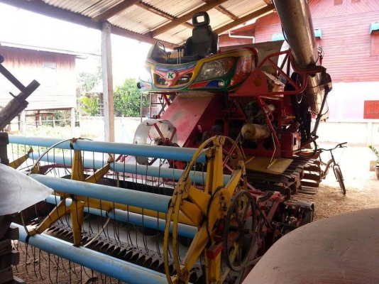 ขายรถเกี่ยวข้าว เกษตรพัฒนา ปี55 อุ้ม1.5ตัน เครื่อง6D17เทอร์โบ 260แรง ตัวเดิน10 ปั้มไดกิ้น รถสวย สภาพดีพร้อมใช้งาน สนใจโทร 090-8588220คุณนะ 093-3258446คุณบิว หรือเข้าดูสินค้าอื่นๆได้ที่ www.truck.in.th/498 หรือเพจFacebook ณรงค์ ซื้อขายรถมือสอง (เว็บไซต์ส่ว