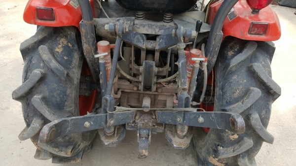 ขาย รถไถ KUBOTA KRT 140 เอกสารเล่มทะเบียนครบ อุปกรณ์มีผานดันหน้า และผาน 3