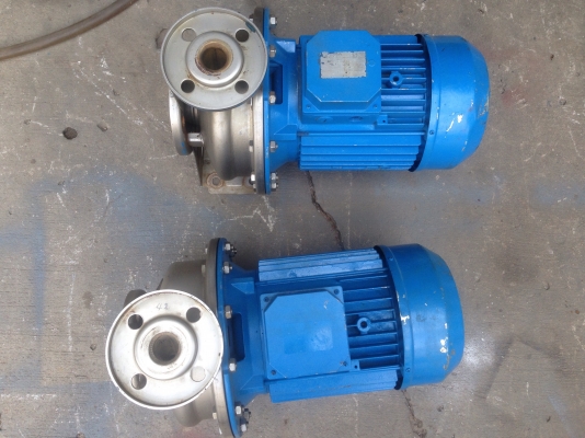 ( เหลือ 1 ตัวครับ )ขายปั้มน้ำหอยโข่งหัวปั้มสแตนเลส Ebara 7.5HP. 380V สภาพดี วิ่งนิ่ม พร้อมใช้งาน มี 2ตัวครับ ( เหลือ 1 ตัวครับ )ขายปั้มน้ำหอยโข่งหัวปั้มสแตนเลส Ebara 7.5HP. 380V สภาพดี วิ่งนิ่ม พร้อมใช้งาน มี 2ตัวครับ