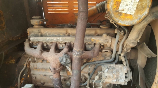 ขาย รถตัก KOBELCO LK300-A เอวอ่อน สภาพพร้อมใช้งาน ต่อแขนเรียบร้อย ราคาคุยกันได้ครับ