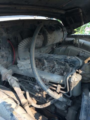 สิบล้อ เพลาเดียว   175 แรง เกียร์สโล  ท้ายฟูโช่  รถสวยๆ  ราคา  330,000  บาท