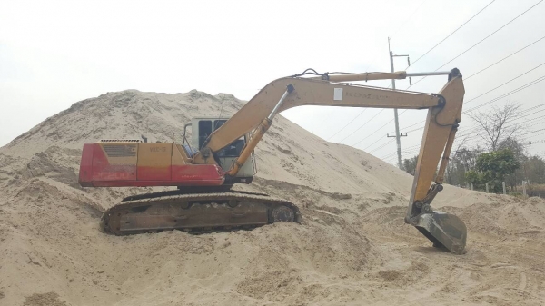 ขาย แบคโฮ KOMATSU PC200-5 คอนโทรลสั้น เอกสารใบอินวอยซ์ เครื่องดี ช่วงล่างเต็ม