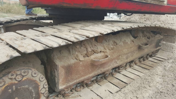 ขาย แบคโฮ KOMATSU PC200-5 คอนโทรลสั้น เอกสารใบอินวอยซ์ เครื่องดี ช่วงล่างเต็ม