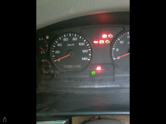 มิตซู มาใหม่ครับ ปี 55 ใช้งานน้อย สนใจติดต่อ แชมป์ 0817796679