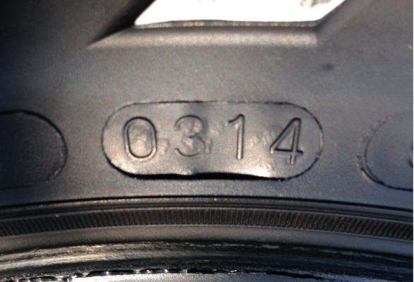 ยาง All Maxxis AT980 ตัวใหม่ 265 75 16 ปี14 ดอกเยอะ ไม่มีปะ ใช้กันยาว ราคาเร้าใจ