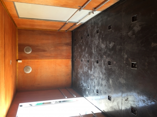 ขายตู้แห้งพร้อมลิฟท้าย สถาพใหม่ โทร 089 8781033 ขายตู้แห้งพร้อมลิฟท้าย สถาพใหม่ โทร 089 8781033