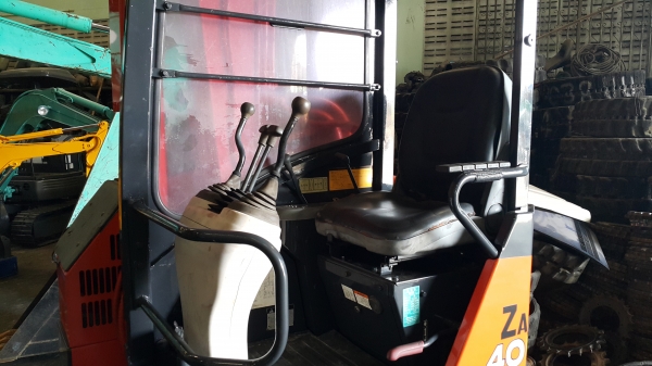 ขาย รถขุด HITACHI รุ่น EX40UR มือสองญีปุ่น