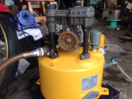 ขายปั้มน้ำอัตโนมัติ mitsubishi 150W สภาพสวย วิ่งนิ่ม ตรวจเช็คแรงดันเรียบร้อย ไม่มีรั่วซึม พร้อมใช้งาน