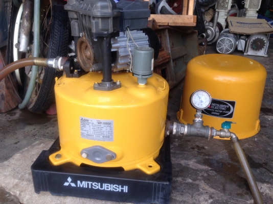 ขายปั้มน้ำอัตโนมัติ mitsubishi 150W สภาพสวย วิ่งนิ่ม ตรวจเช็คแรงดันเรียบร้อย ไม่มีรั่วซึม พร้อมใช้งาน