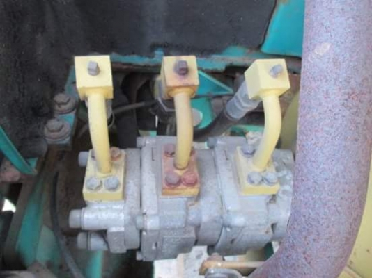 ขายรถขุด ยี่ห้อ : KOMATSU  รุ่น : PC20-7 รถเก่านอกแท้ มีเอกสารใบอินวอย  รถไม่เคยผ่านการใช้งานในไทย  สนใจติดต่อ : 099-907-9273 กิ๊ฟ  กมลชนก