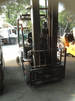 +++ ขายโฟล์คลิฟท์ NISSAN FG25 ขนาด 2.5 ตัน เครื่องยนต์เบนซิน แก๊ส เสา 6 เมตร เกียร์ออโตเมติค งา 1,070 มม. ยางตัน +++ ขายโฟล์คลิฟท์ NISSAN FG25 ขนาด 2.5 ตัน เครื่องยนต์เบนซิน แก๊ส เสา 6 เมตร เกียร์ออโตเมติค งา 1,070 มม. ยางตัน