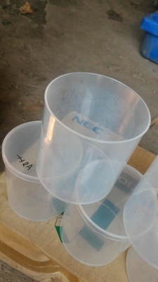 กระปุกพลาสติกใส่เหนียวมีฝา ขนาดโต 7 ซม. สูง 8 ซม.ใว้ใส่เก็บสิ่งของต่างๆเพื่อความเป็นระเบียน เช่น น๊อต, อะไหล่ต่างๆ, แหวน, ตามภาพ