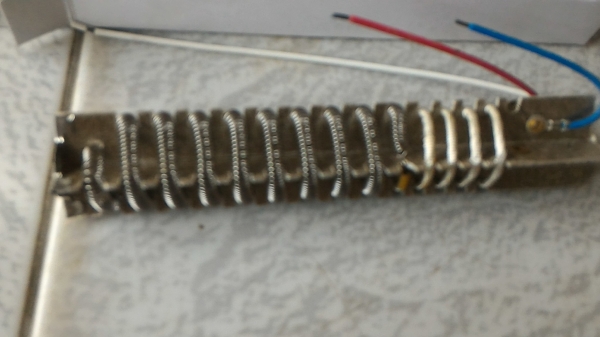 ปืนเป่าความร้อนเชื่อมพลาสติก OKURA ขนาด 700 W. อุณหภูมิอยู่ในช่วง 50 - 500 องศา