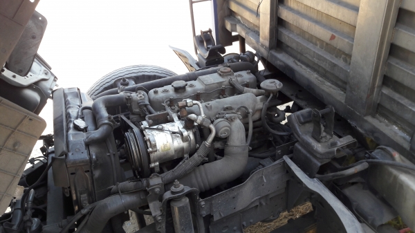 ขายสี่ล้อห้าง ISUZU NKRหัวการ์ตูน เดิมดีเซล100แรง กะบะสแตนเลส รถสวยมือเดียว