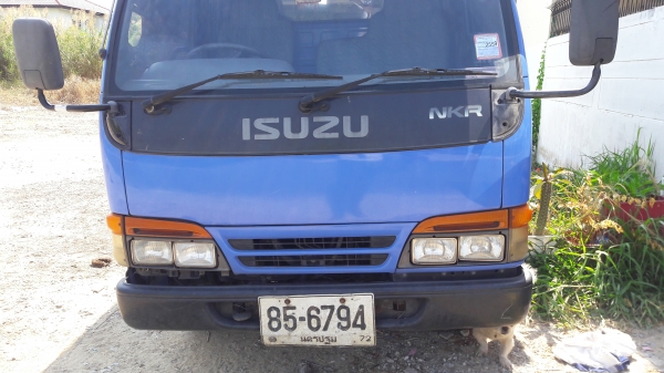 ขายสี่ล้อห้าง ISUZU NKRหัวการ์ตูน เดิมดีเซล100แรง กะบะสแตนเลส รถสวยมือเดียว