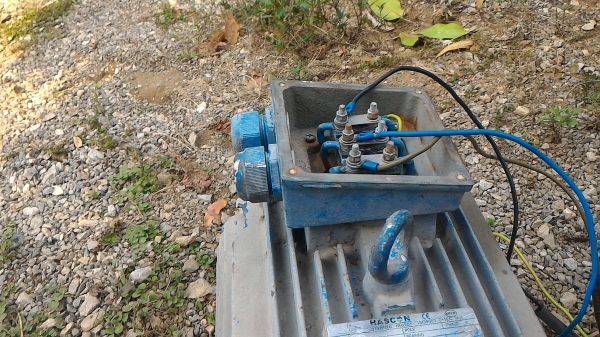 มอเตอร์ HASCON ของเยรมัน ขนาด 10 แรงม้า ชนิดความเร็ว 2900 รอบ/นาที เหมาะเอาไปขับเลื่อยวงเดือน, พัดลมใหญ่, ชุดดูด - เป่าลม