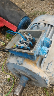 มอเตอร์ HASCON ของเยรมัน ขนาด 10 แรงม้า ชนิดความเร็ว 2900 รอบ/นาที เหมาะเอาไปขับเลื่อยวงเดือน, พัดลมใหญ่, ชุดดูด - เป่าลม