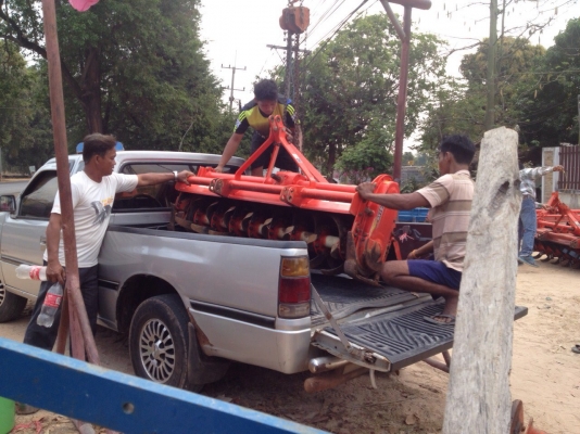 ==>โรตารี่ตราช้าง rx-163,164