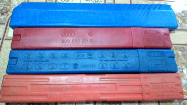 ป้ายฉุกเฉินสะท้อนแสง แท้มือ2ยุโรป(Audy VW BMW Volvo)