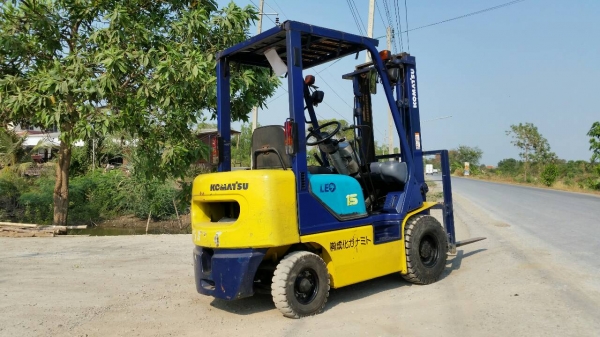ขายด่วนรถยกKOMATSU FG15-16ยก1.5ตันเสาสูง3เมตรชั่วโม่งทำงานน้อย6200รถนอกเพิ่งนำเข้ามายังไม่เคยใช้งานในเมืองไทยเลย