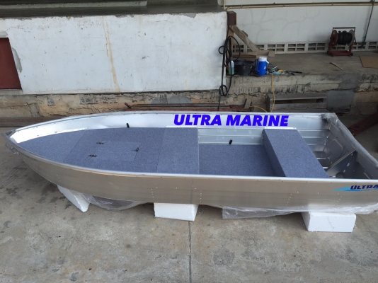 ขายเรืออลูมิเนียม ULTRA MARINE ท้องวีขนาด 12 ฟุต