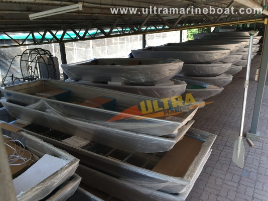 ขายเรืออลูมิเนียม ULTRA MARINE ท้องวีขนาด 12 ฟุต