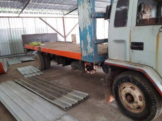 6 ล้อพื้นเรียบยาว 7.20 เมตร ISUZU 165 แรง รถประกอบนอก เล่มพร้อม