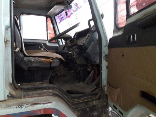 6 ล้อพื้นเรียบยาว 7.20 เมตร ISUZU 165 แรง รถประกอบนอก เล่มพร้อม