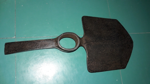 ขายจอบอีเต้องานเก่าโบราณ