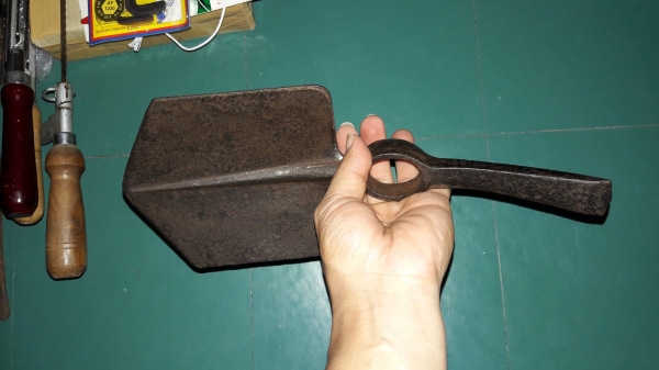 ขายจอบอีเต้องานเก่าโบราณ