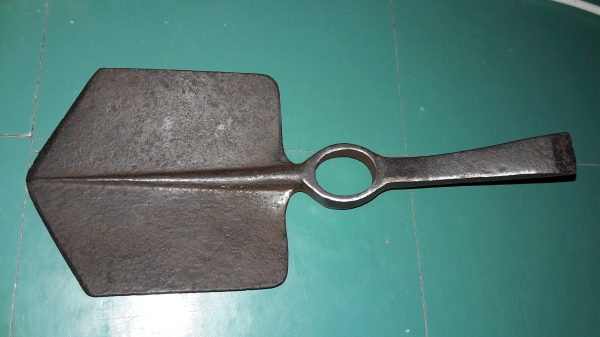 ขายจอบอีเต้องานเก่าโบราณ