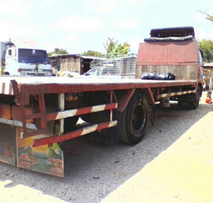 หกล้อ ฮีโน่ FF1J210ปี42พื้นเรียบ ช่วงยาว 7.20ม สภาพดีเดิมๆสวยพร้อมใช้ ทะเบียนพร้อมโอน ราคา 665,000บ รถห้างแท้