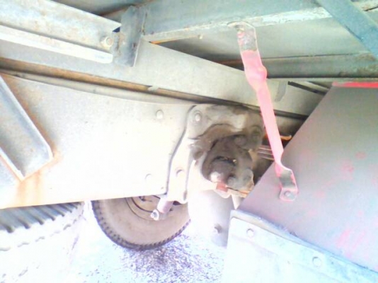 หกล้อ ฮีโน่ FF1J210ปี42พื้นเรียบ ช่วงยาว 7.20ม สภาพดีเดิมๆสวยพร้อมใช้ ทะเบียนพร้อมโอน ราคา 665,000บ รถห้างแท้