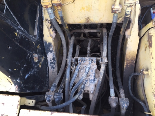 ขาย KOMATSU PC200-6 สภาพสวยพร้อมใช้ ติดต่อได้ คุณอ๊อฟ พิจิตร 086-737-9991 ขาย KOMATSU PC200-6 สภาพสวยพร้อมใช้ ติดต่อได้ คุณอ๊อฟ พิจิตร 086-737-9991