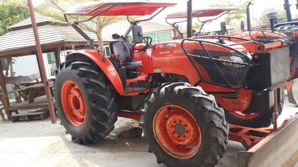 ** ราคา 695,000 ** KUBOTA M8540 ใบดัน+ผาน รถเดิมทั้งคัน สีเดิม เครื่องเดิม ไม่เคยทำ