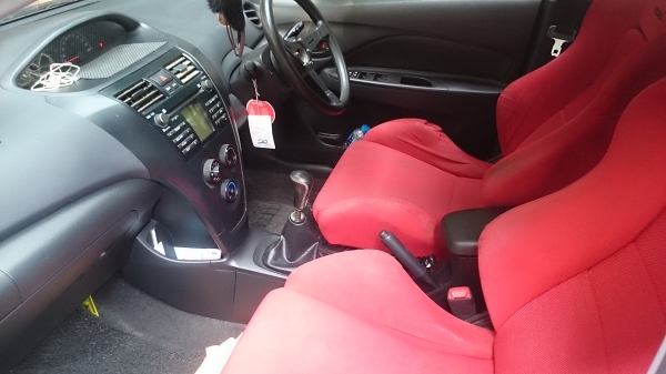 Toyota vios 1.5 mt ปี2011