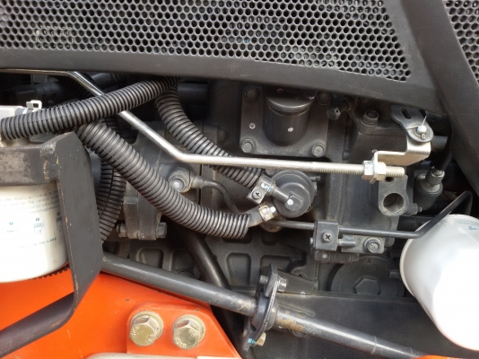 ปัญญาแทรคเตอร์..จัดมาให้ครับ ด่วน!!!คูโบต้า L3008 พร้อมใบมีดคานล่าง พร้อมผานตราช้าง22&times;5 รถไร่สีเดิมๆ จัดส่ง จ.อุทัยธานี