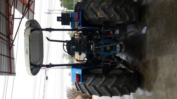 ** ราคา 1,050,000 ** NEW HOLLAND รุ่น T5060 ใบดัน+ผาน7 106 แรงม้า รถเดิมทั้งคัน สีเดิม เครื่องเดิม ไม่เคยทำ รถ 2,000 ชม.