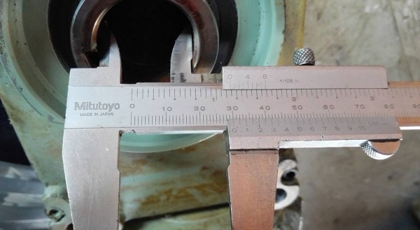 มอเตอร์เกียร์(ซูบากิ) TSUBAKI HYPOID JAPAN  0.5 HP 380V. มีเบรคในตัว ทด 1:50 ความเร็วรอบ 30 RPM.วิ่งเงียบทุกตัวพร้อมใช้