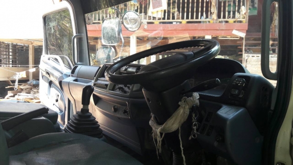 เมก้า  FC9JJ   ยาว 5.50 ม. ปี 51