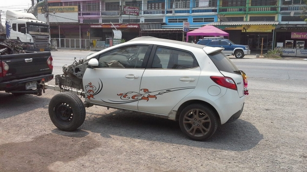 ท้ายตัดมาสด้า2