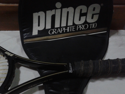 ขายไม้เทนนิสทำจากกราไฟท์ พร้อมซองใส่(ขอบคุณทีมงานt-2h)